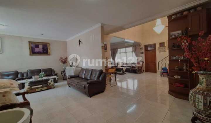 Rumah di Modernland, Tangerang - Semi Furnished