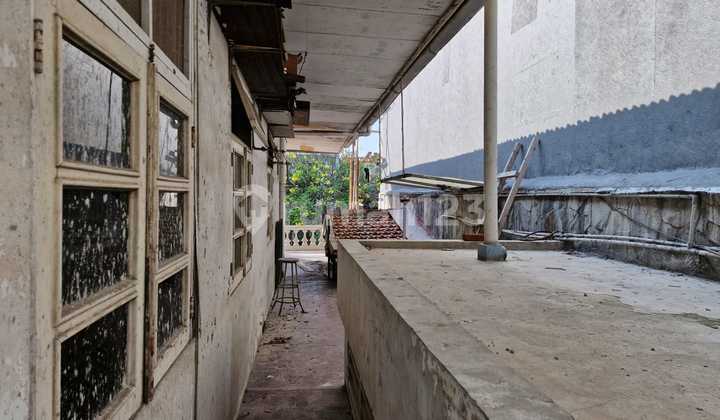 Rumah Tua di Karang Bolong, Ancol - Harga Hitung Tanah! 2