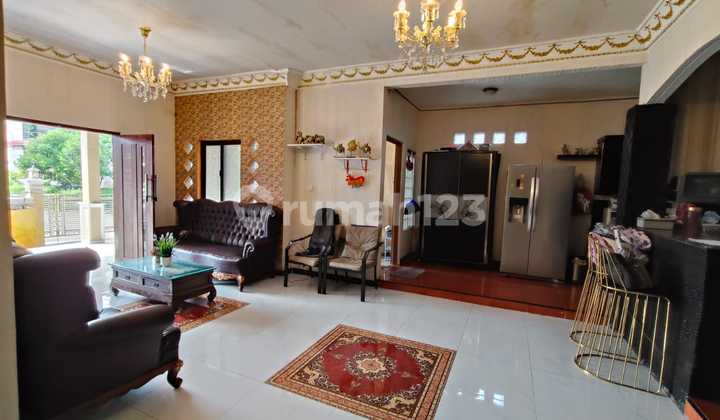 House in Griya Jakarta Pamulang Complex - 4 BR