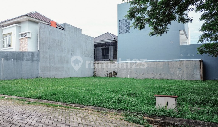 Kavling 336 m2, di Metland Menteng, Cakung - Hadap Timur & Selatan!