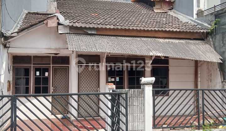 LAND CALCULATION PRICE! 1-Story House in Kelapa Gading 1