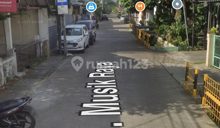 Rumah Bagus di Jl. Musik Raya - Sertifikat Hak Milik