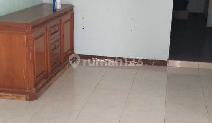 170 m2 house in Gading Elok, Kelapa Gading 2