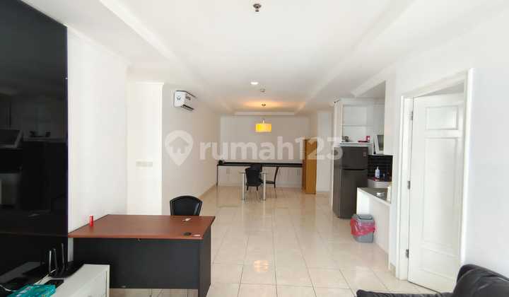 French Walk Apartment MOI Hook 118 m2, Kelapa Gading