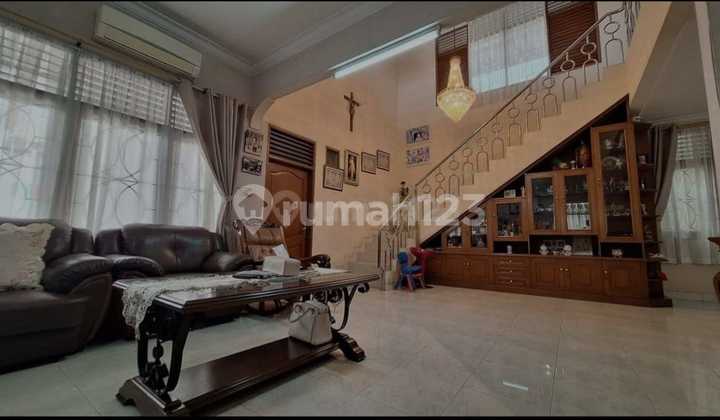 Rumah di Modernland, Tangerang - Luas 400 m2