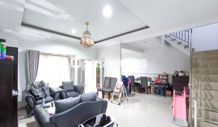 Rumah Asri Siap Huni di Cluster Emerald, Bintaro - Semi Furnished 2