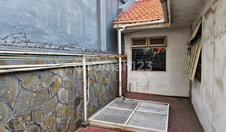 Rumah Tua di Ancol, Harga Hitung Tanah - Luas 260 m2 2