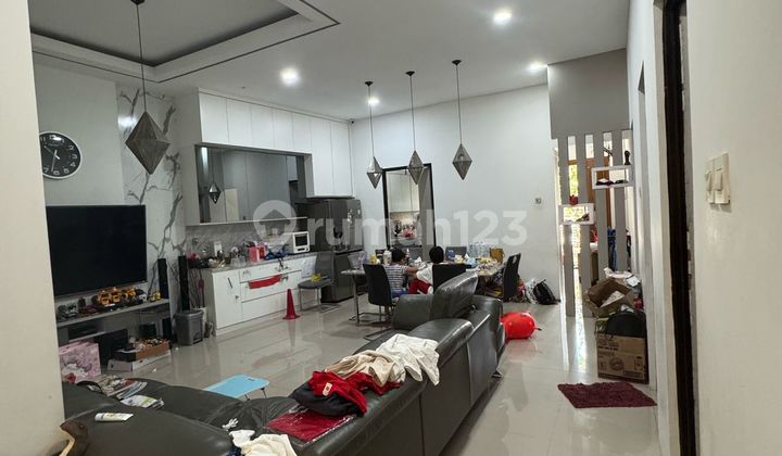 Ready-to-Occupy Furnished House in Sunter Ngantong, Wide Roads, North Jakarta