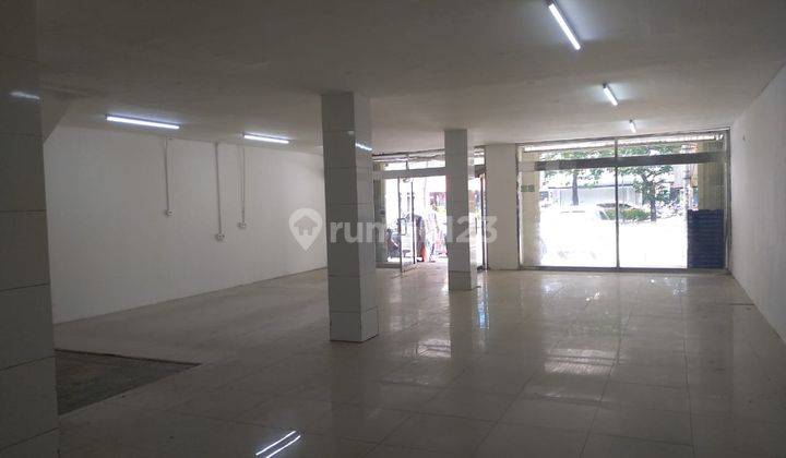 kan ruko super strategis di boulevard  kelapa gading jakut