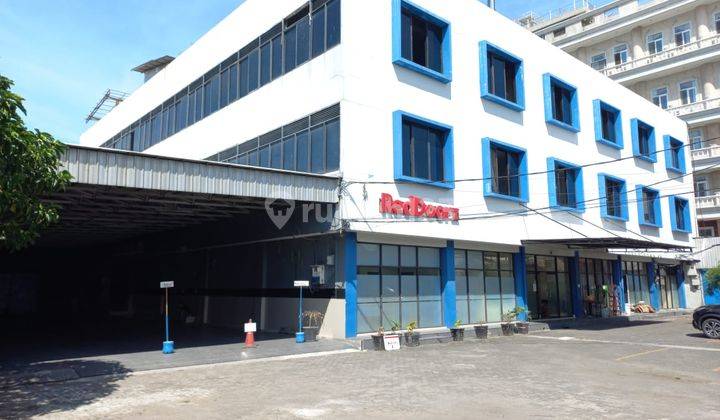 Ruko gandeng 4 sunter kemayoran parkiran super luas jakut