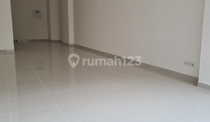 Jual murah Ruang Usaha Kios Apartemen Skyhouse Duxton Tangerang 3