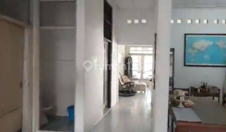 Rumah tua terawat luas adem jl sukadana itc roxy mas jakpus 2