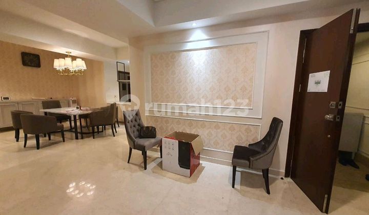 Kensington Apartment 3 Bedrooms Luxury Furnished Kelapa Gading