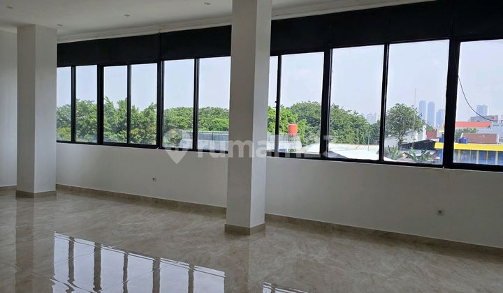 Gedung Ruko Sunter Kemayoran Rapi Cocok Utk Gereja Sekolah Jakut