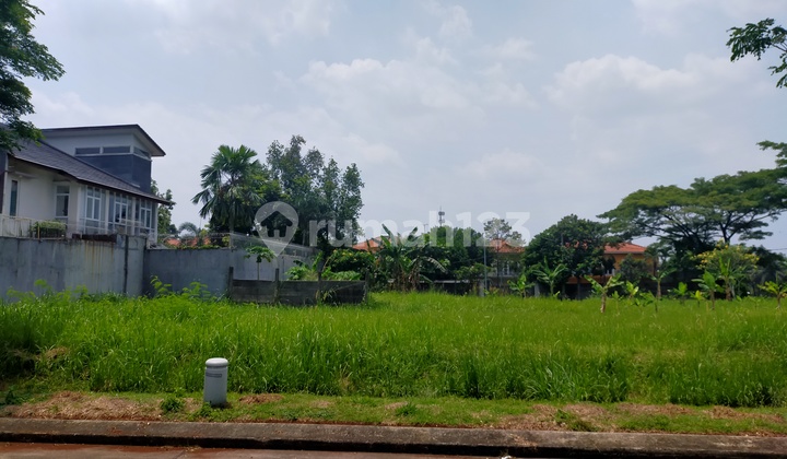 Kavling hoek 640m² Riverside Golf Cimanggis