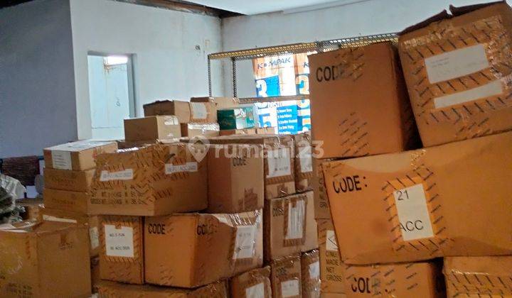 Jual Cepat Gudamg 684m² di Daan Mogot HGB 3