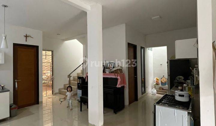 Rumah Siap Huni  di Jl. Batu tulis, Condet Bagus 2