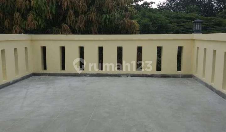 Rumah Minimalis Cakep Siap Huni di Gading Arcadia 5