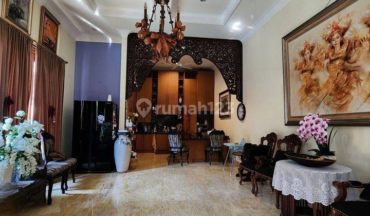 Dijual Rumah Bergaya Etnik Bali di Kelapa Gading 1