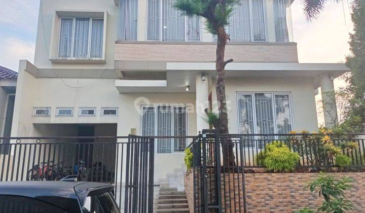 Fasilitas Kolam Renang, Dalam Cluster, Luas Tanah 356m², Rumah di Duren Sawit 1