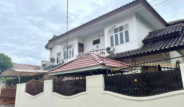 Harus Terjual Rumah Standard 2 Lantai di Cempaka Putih 1