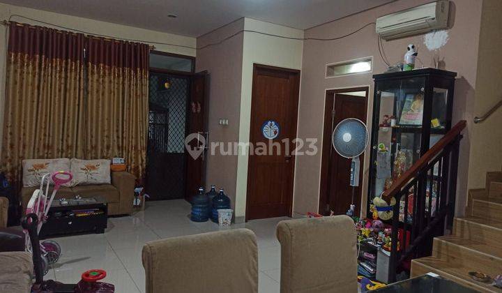 Lokasi Dalam Cluster, 4 Kamar Tidur, Luas Tanah 112 M², Rumah di Kelapa Gading 1