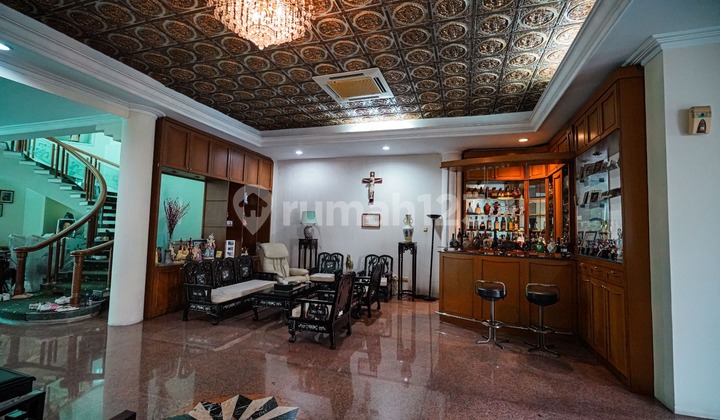 Rumah Dijual Menteng 2