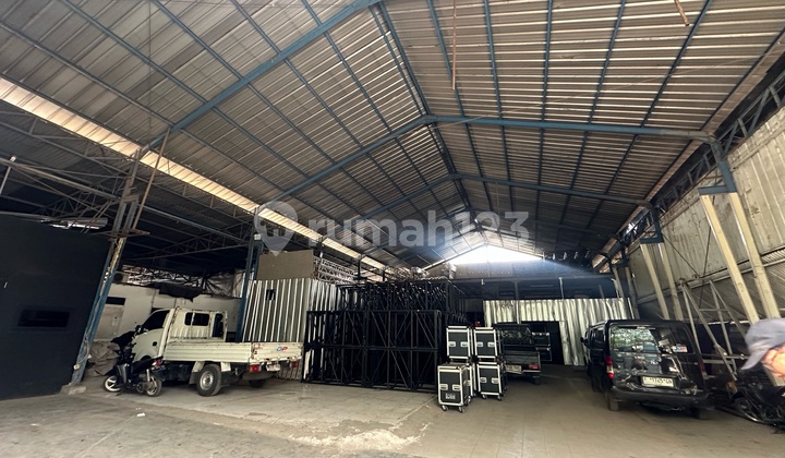 Kelapa Gading Warehouse, Great Location, Suitable for Padel, Near LRT, Rare Kelapa Gading Warehouse, Great Location, Suitable for Padel, Near LRT, Rare