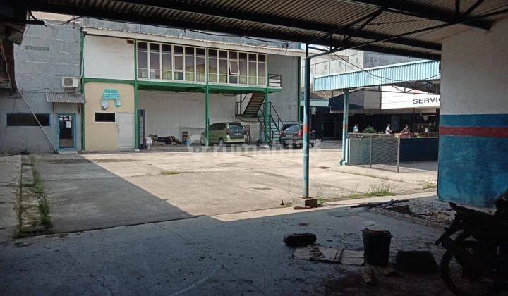 Dijual Cepat Ex Showroom Kawasaki Jalan Raya Strategis Murah BU 9