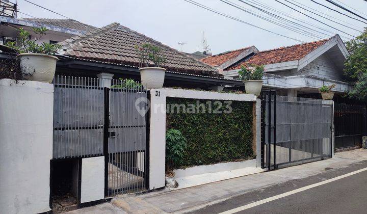 Rumah di Jln Kapuas Cideng Langka Lokasi Pusat Kota 1