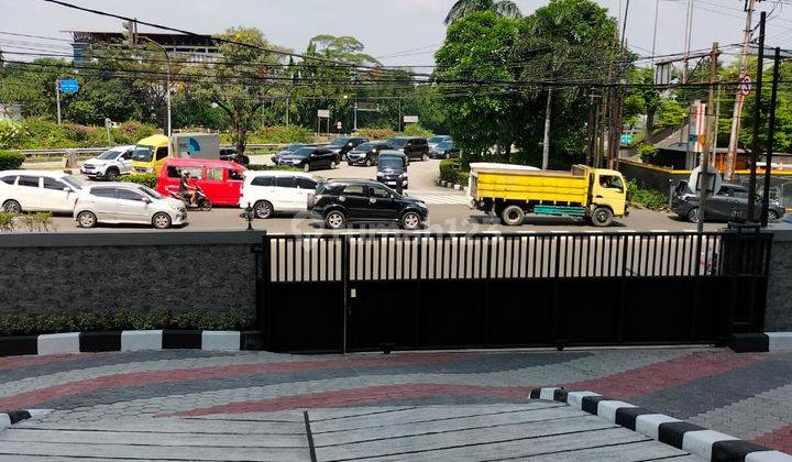 Gedung Kantor TB Simatupang Lokasi Bagus Parkiran Luas Nego! 2