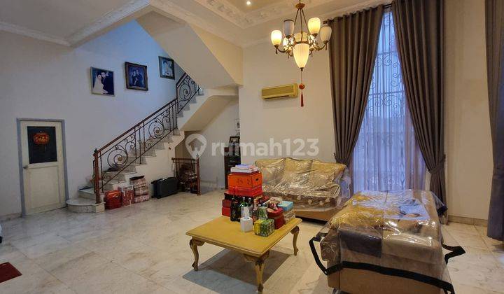 Rumah 3 Lantai Villa Gading Indah Nego Sampai Deal  1