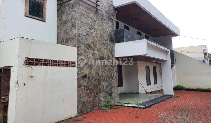 Rumah Kayu Putih Raya Cocok Buat Usaha Lokasi Super Bagus  1