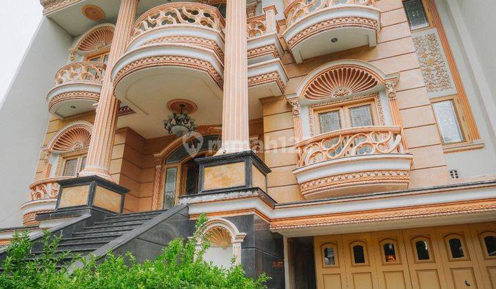 Langka Rumah Mewah Artha Gading Harga Tanah Saja! 1