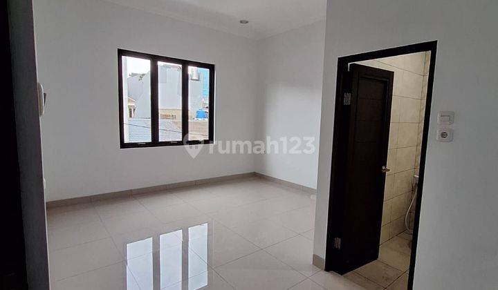 Rumah Minimalis Bagus Rapi Siap Huni Gading Indah 2