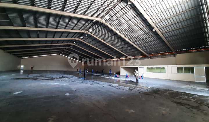 Yos Sudarso Warehouse Prime Location Flood-Free Rare Find Yos Sudarso Warehouse Prime Location Flood-Free Rare Find
