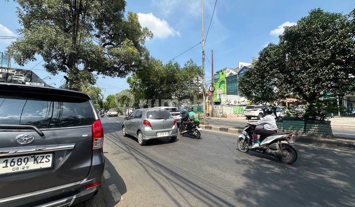 Jatiwaringin Raya Excellent Location Next to Azko 2