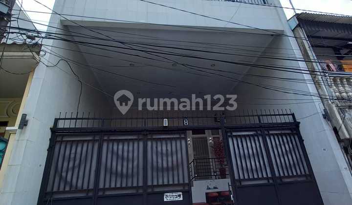 Rumah Pademangan Strategis Bebas Banjir