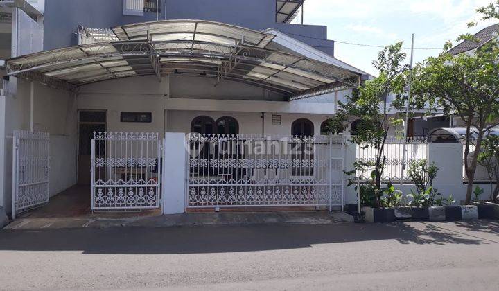 Rumah Standard Hoek Kelapa Gading Jalan Lebar 1