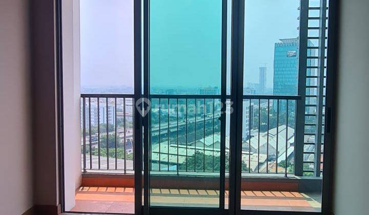 Apartemen Holland Village Lokasi strategis 2