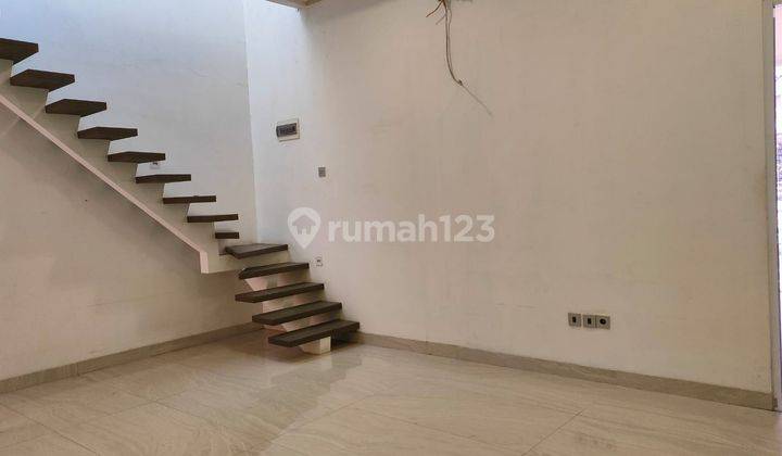 Rumah Baru Renov Gading Kirana Siap Huni 2