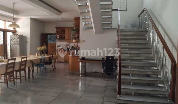 Rumah Bagus Siap Huni Green Garden Jakarta Barat 1