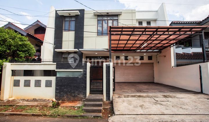 Rumah Pulomas Bagus Siap Huni Rumah Pulomas Bagus Siap Huni