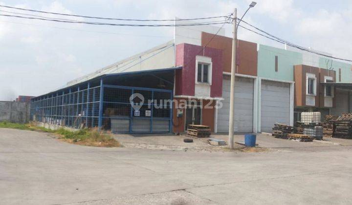 Gudang Gandeng Central Cakung Lokasi Strategis 2