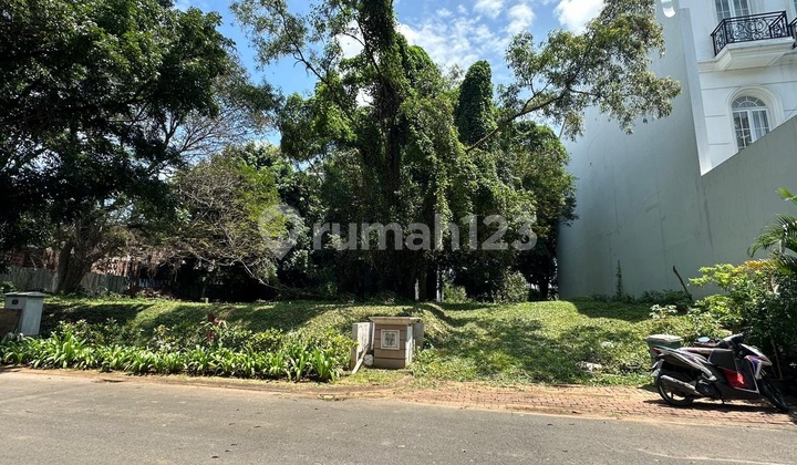 Ready-to-Build Plot Royal Orchard