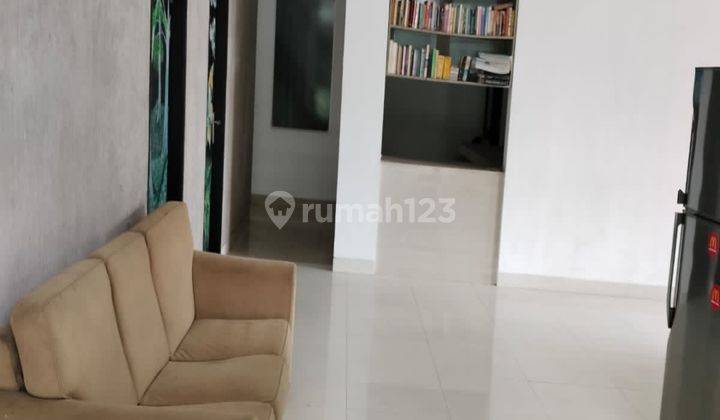 Rumah 2 Lantai Di BSD Dalam Perumahan Semi Furnished 2