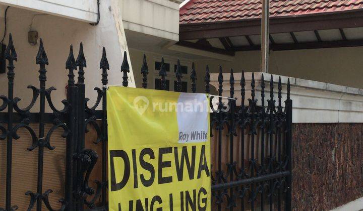 DiSewa Rumah Semi furnish Di Gading Elok Utara Kelapa Gading 2