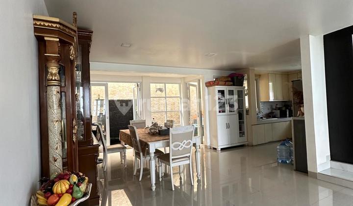 For Sale: 3-Story House, Scenic Environment, Move-In Ready, Located at The Icon BSD.