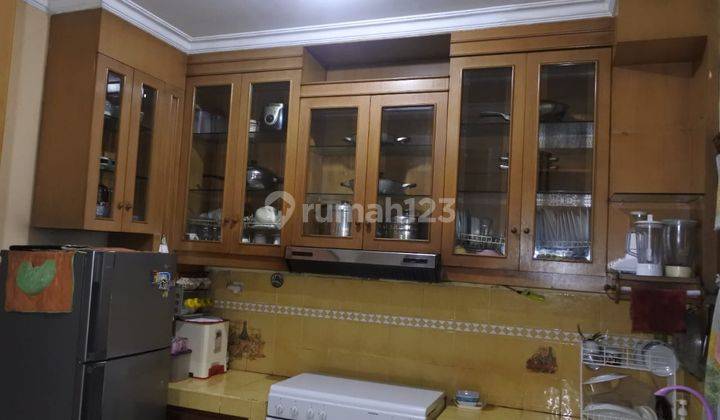 Rumah Klasik di Anggrek loka sektor 2.2 BSD (tnti) 6