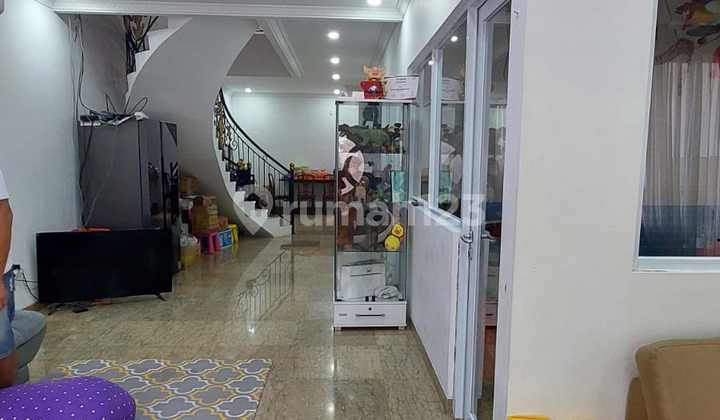Rumah Bagus Siap Huni di Sektor 7 Gading Serpong (fb) 4